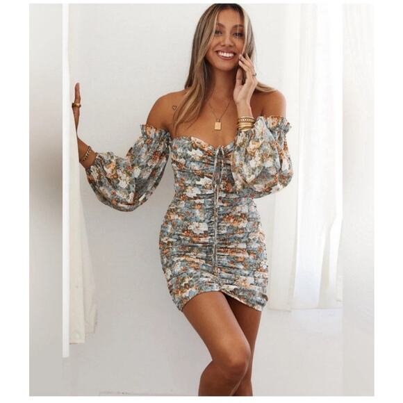 Hello Molly NWT Basque Country Dress Size Small 4 - Picture 1 of 12